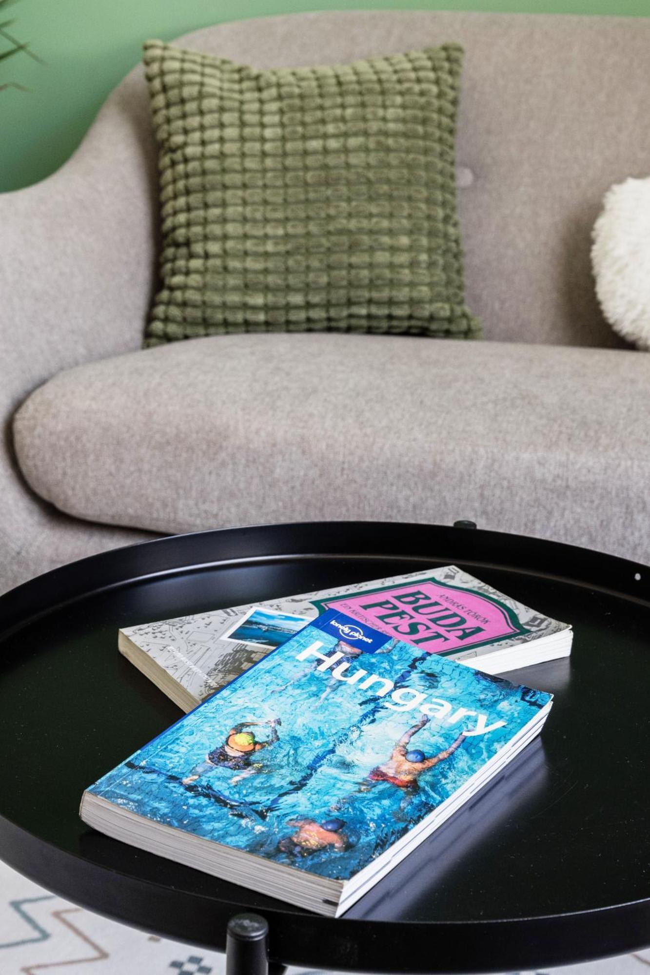 Stylish And Colourful Apartment In The City Centre Budapest Exteriör bild